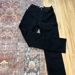 Abercrombie & Fitch "The 90s Straight Ultra High Rise - Curve Love", 28L